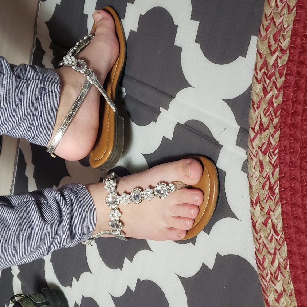 🤩Size 1 rhinestone sandals